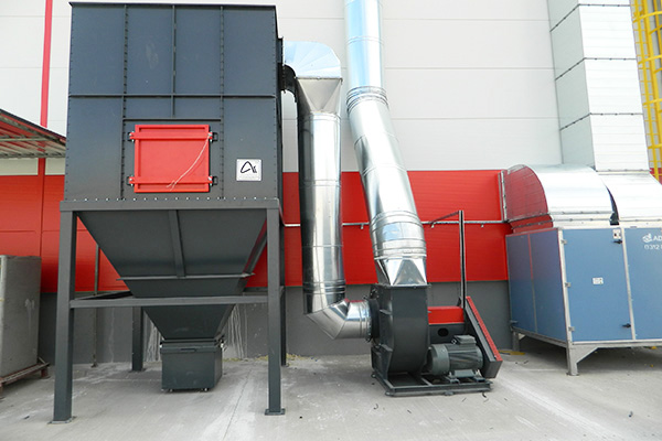 DUST COLLECTING MACHINE